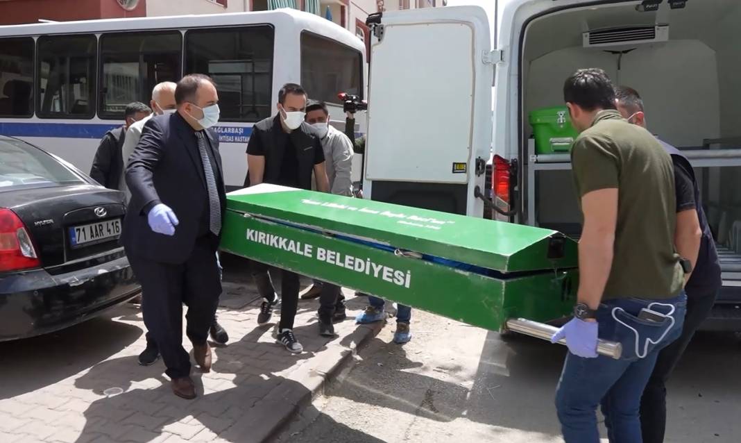Cesedi 7 parçaya ayrılıp, 12 yıl dondurucuda saklanmıştı! Çok sayıda kişi tutuklandı 7